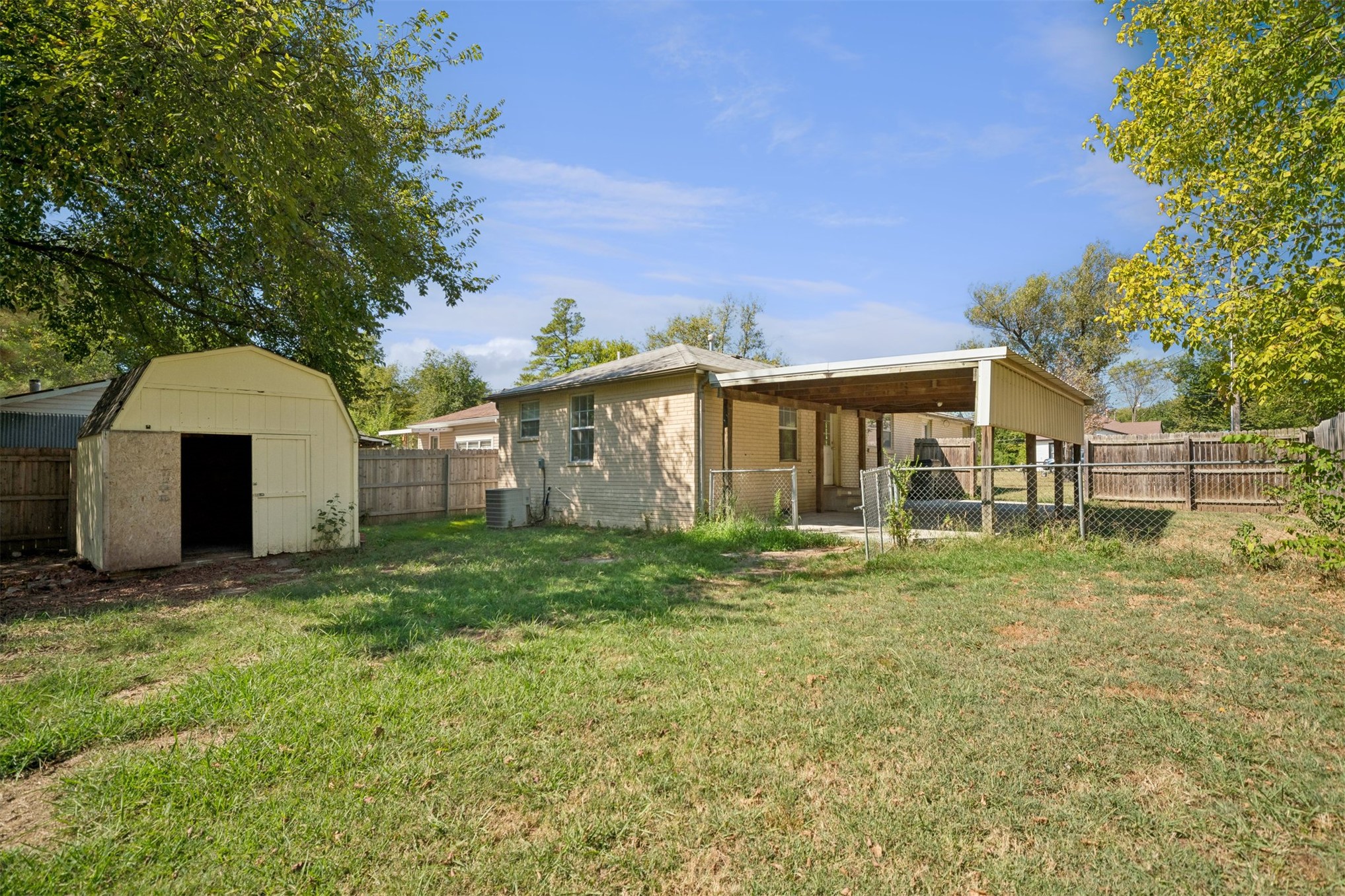 605 N 10th Street Property Photo 16