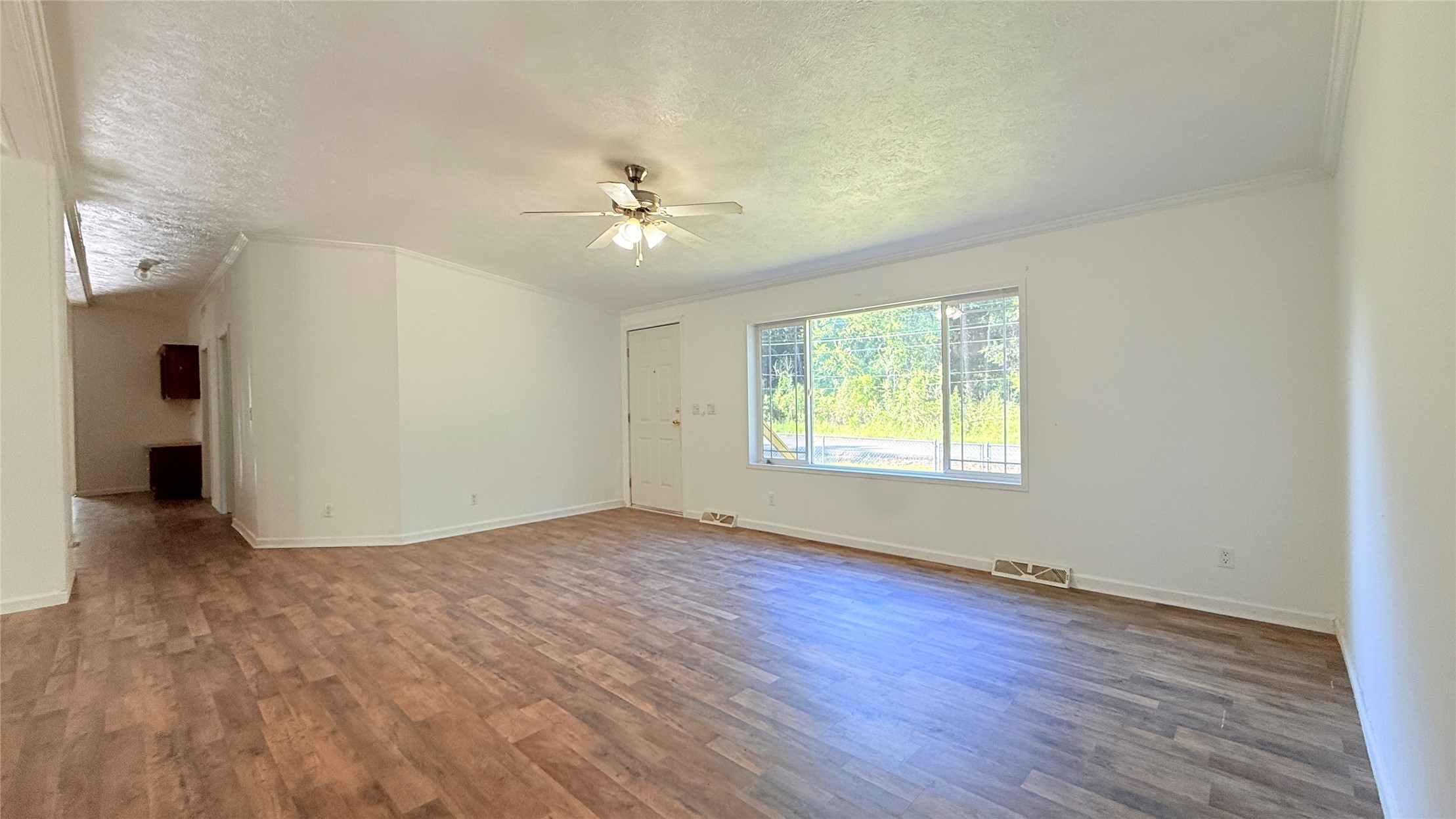 2131 Maryland Avenue Property Photo 17