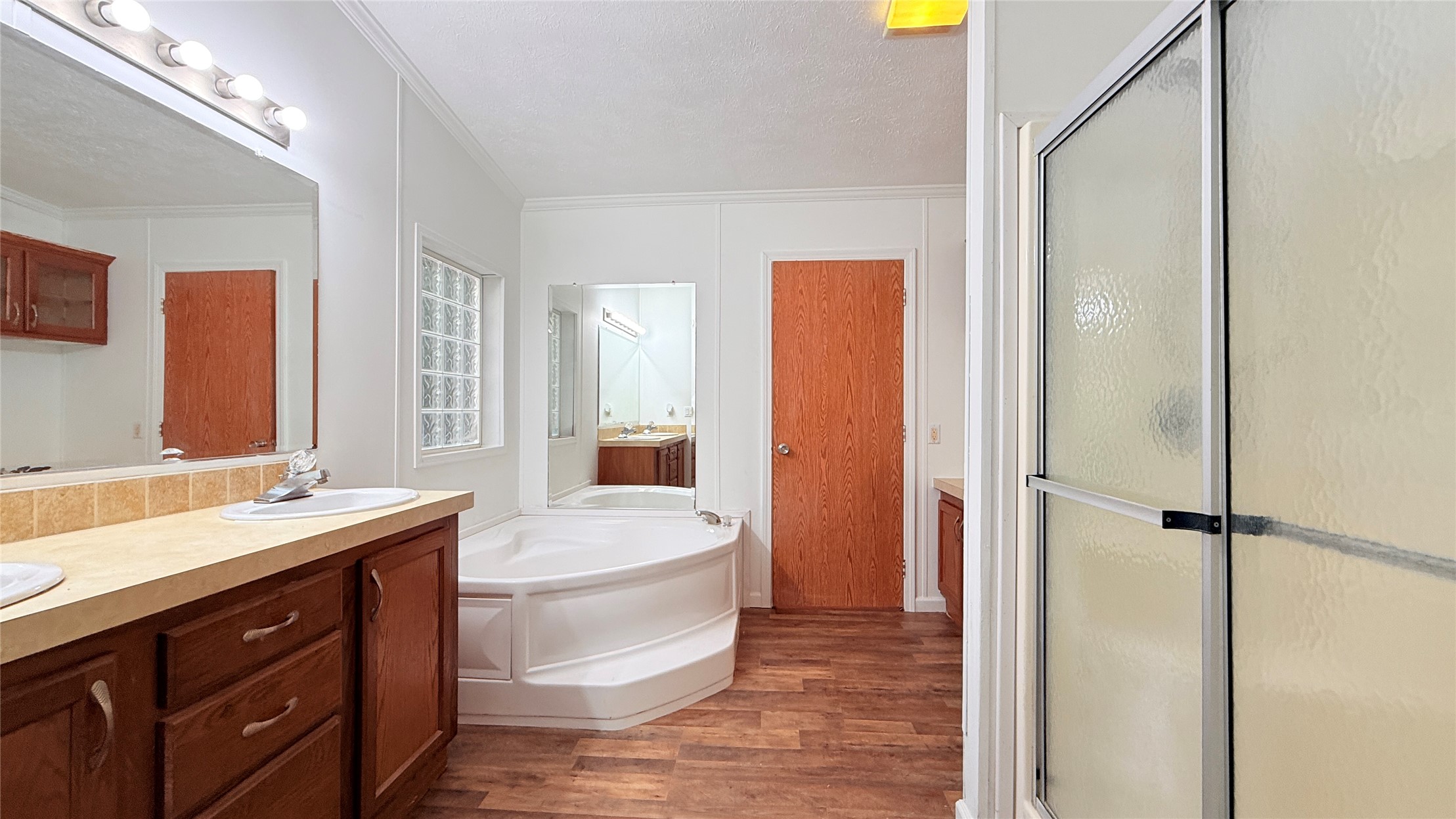 2131 Maryland Avenue Property Photo 32