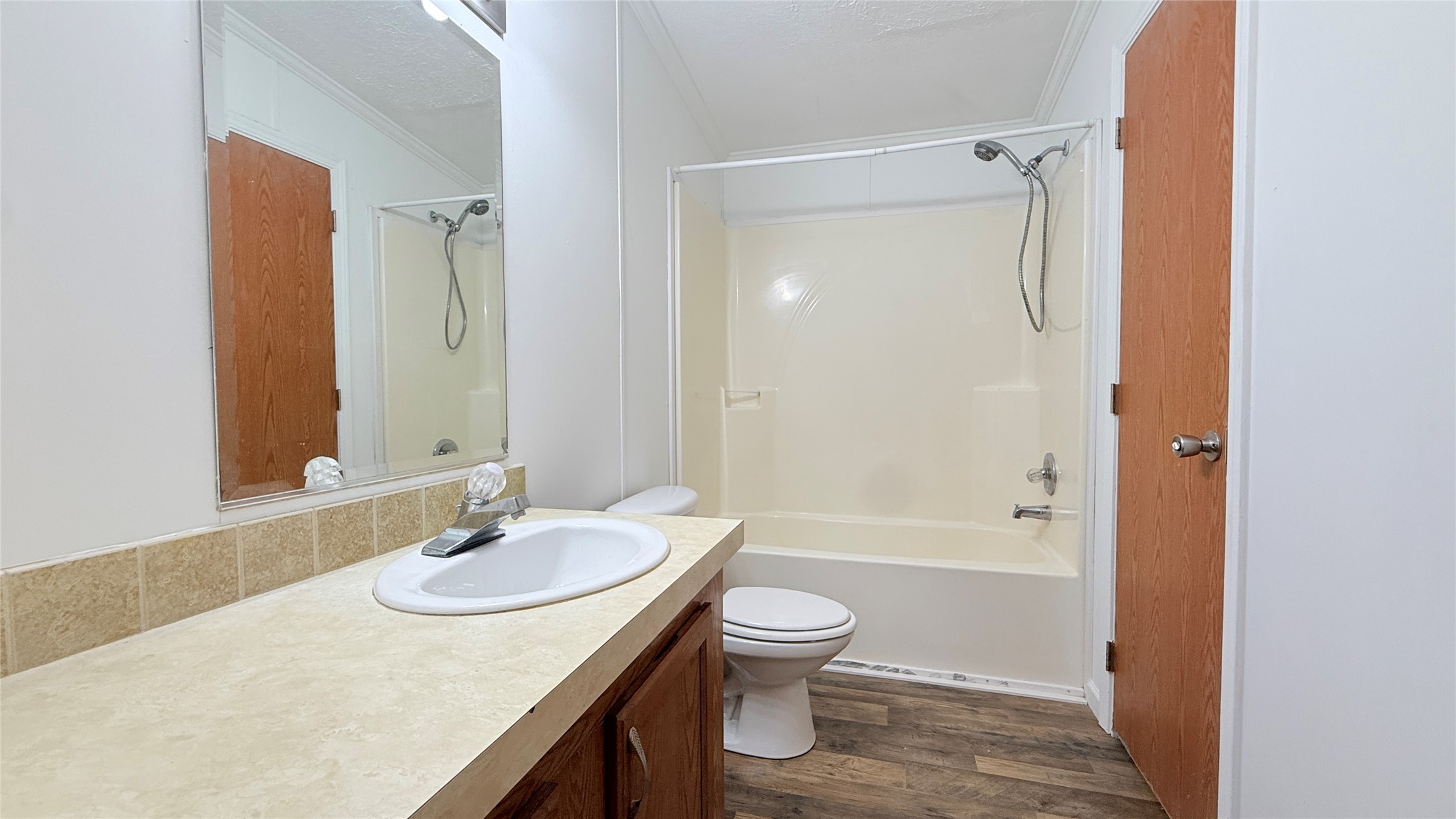 2131 Maryland Avenue Property Photo 47