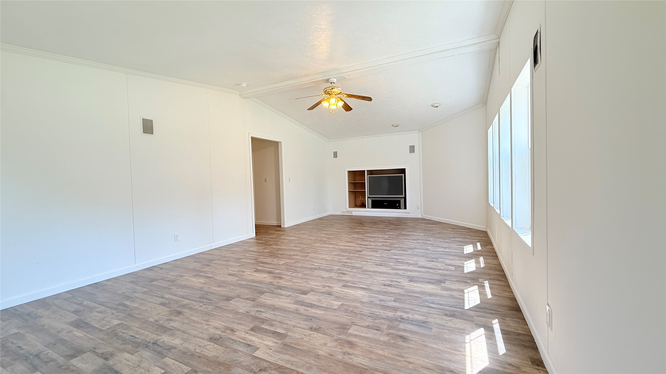 2131 Maryland Avenue Property Photo 51