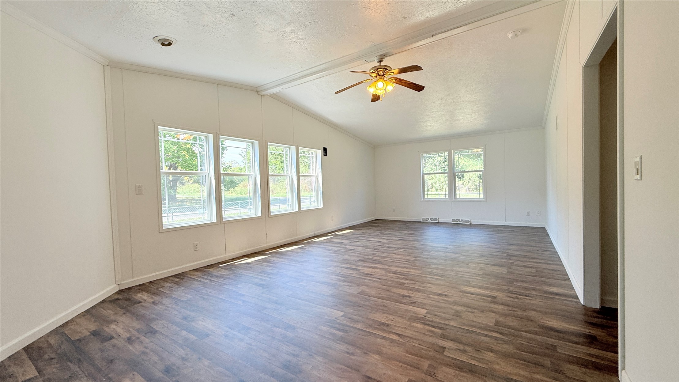 2131 Maryland Avenue Property Photo 53