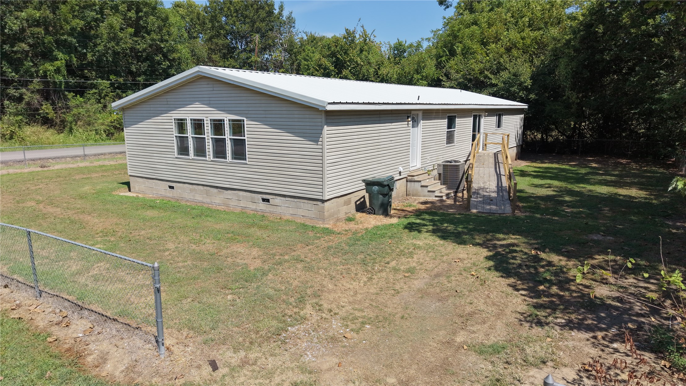 2131 Maryland Avenue Property Photo 68