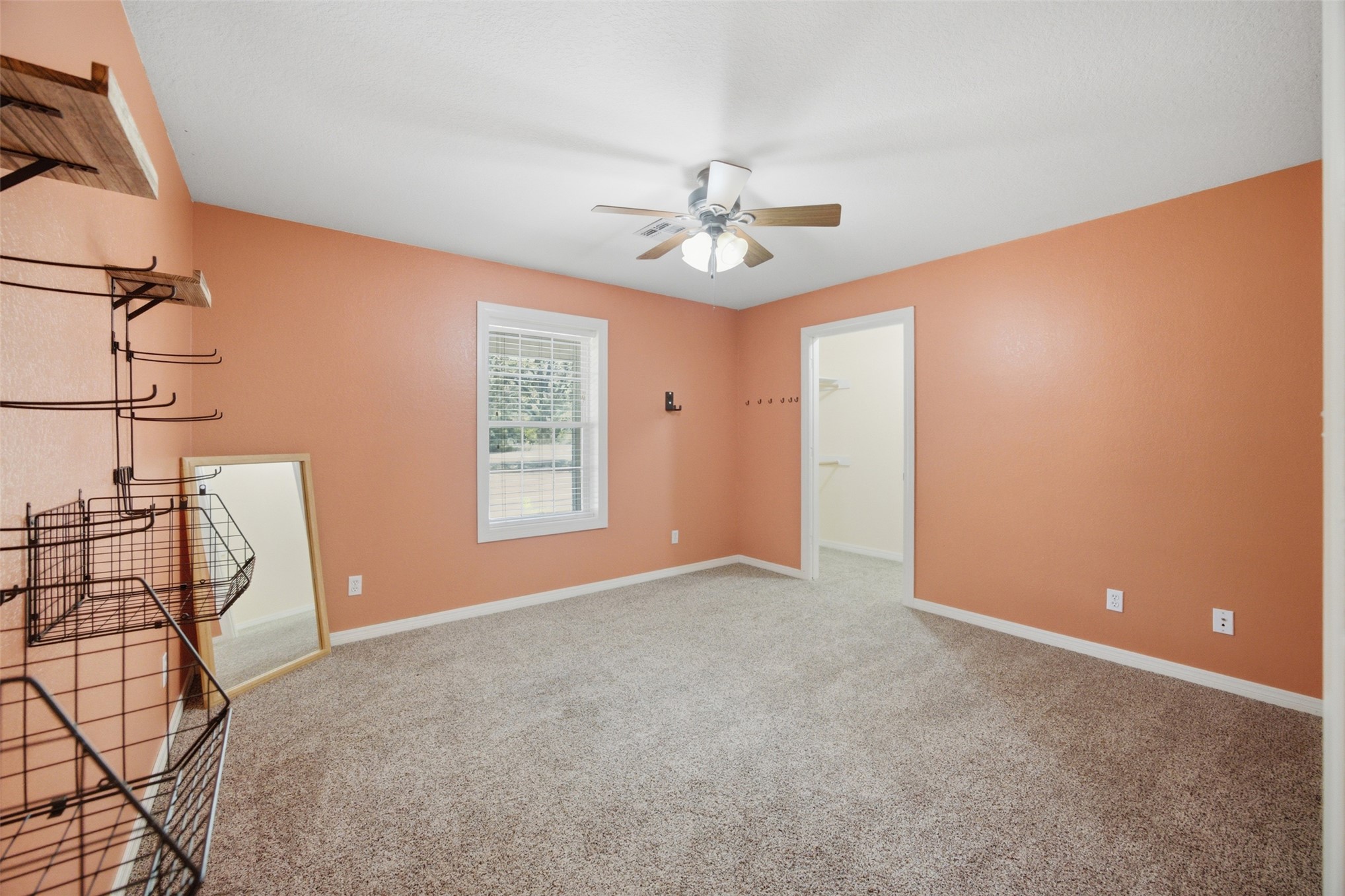 800 Linn Property Photo 15