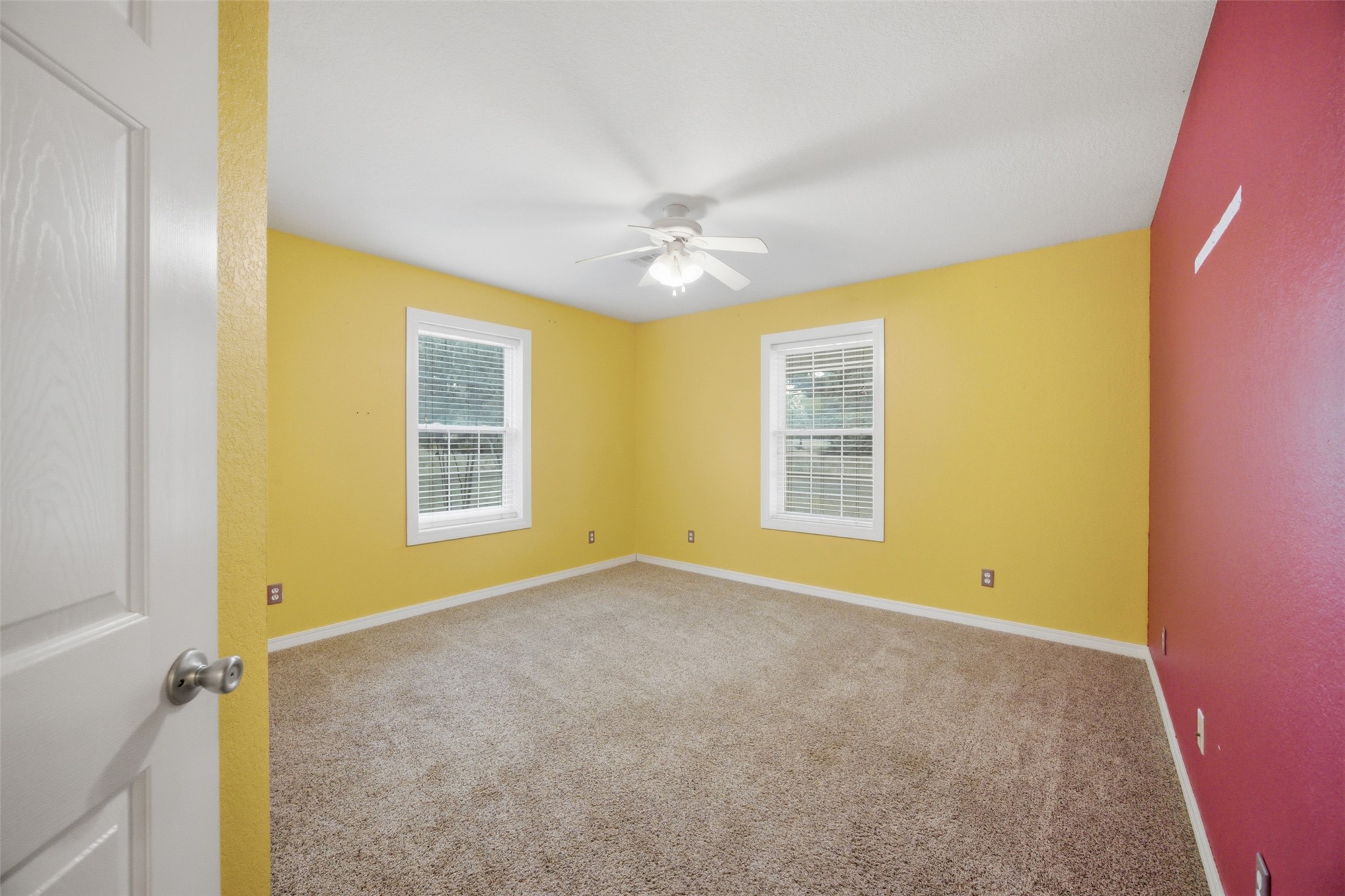 800 Linn Property Photo 18