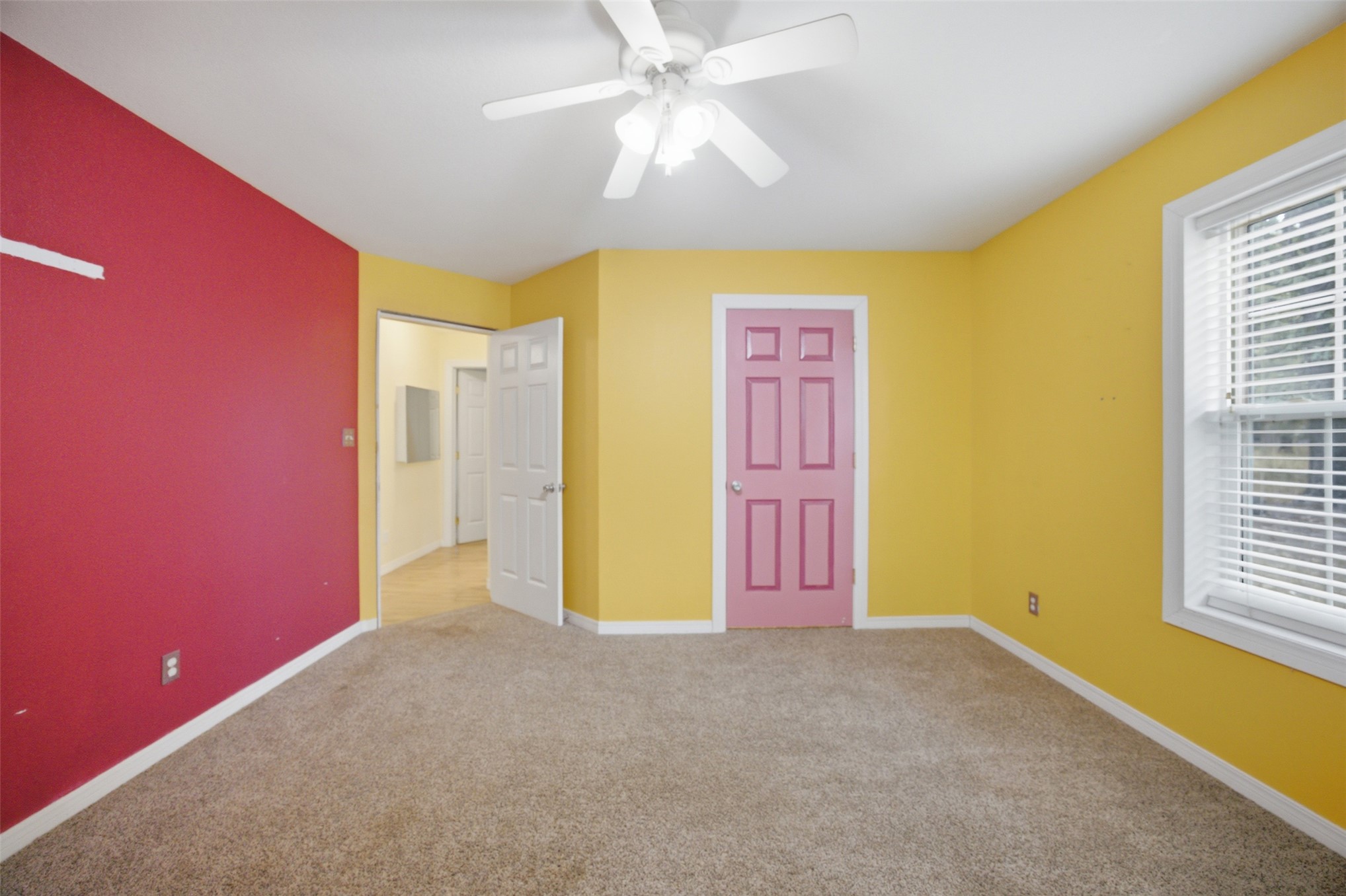 800 Linn Property Photo 19