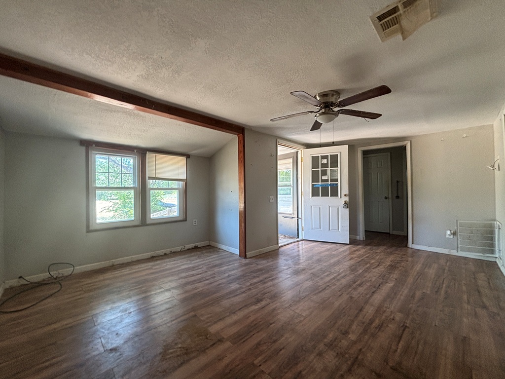 3548 Highway 48 Highway Property Photo 11