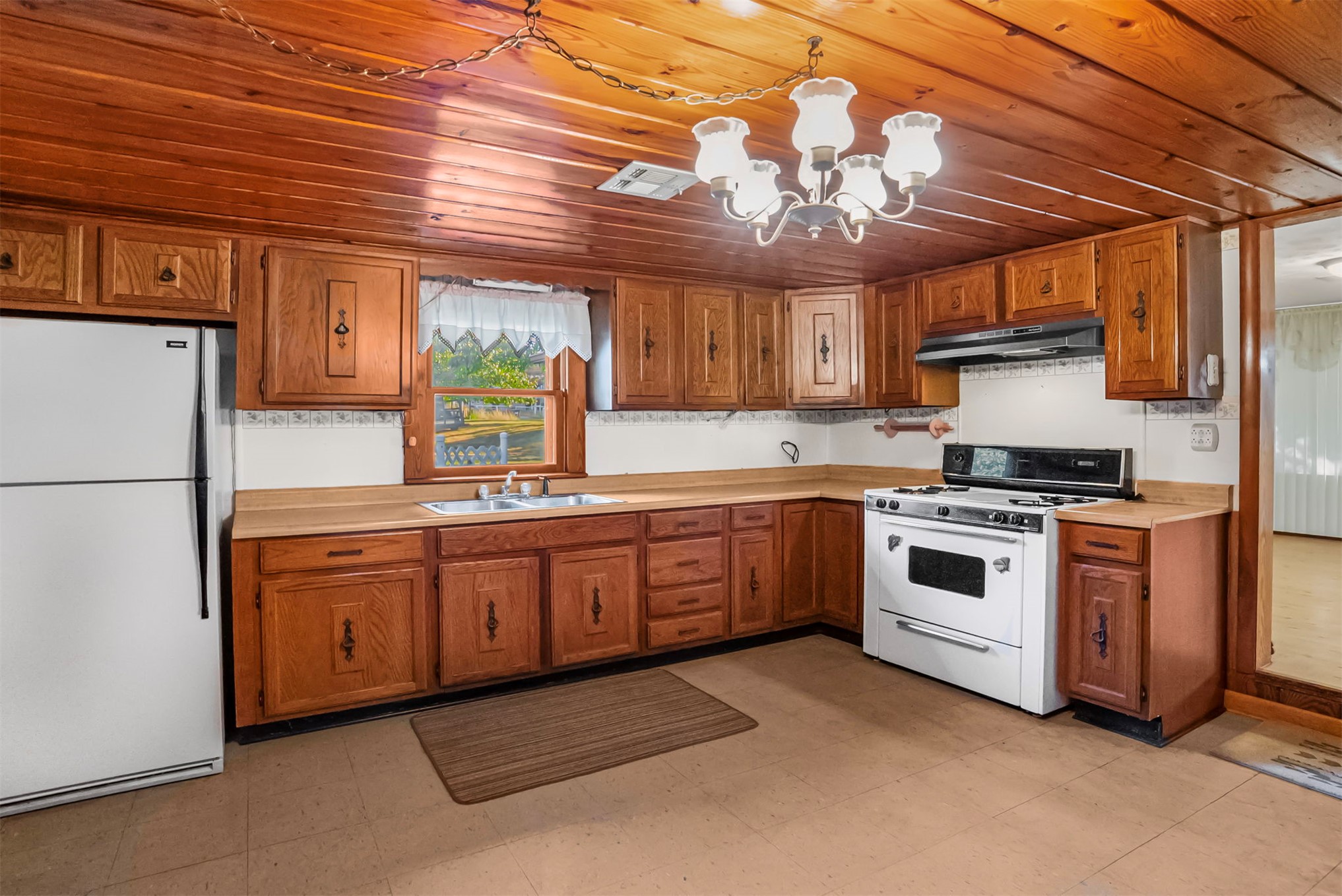 17600 S 4220 Road Property Photo 15
