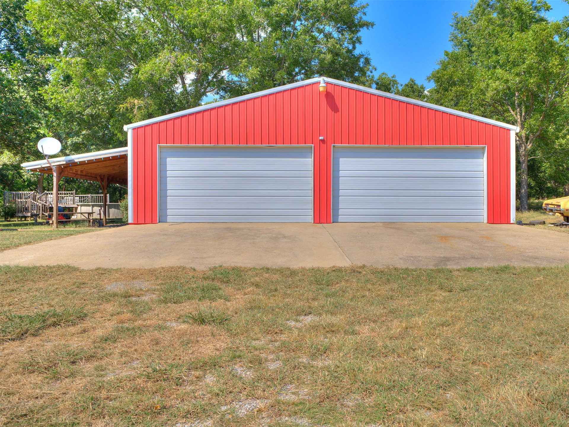 14395 E 430 Road Property Photo 8