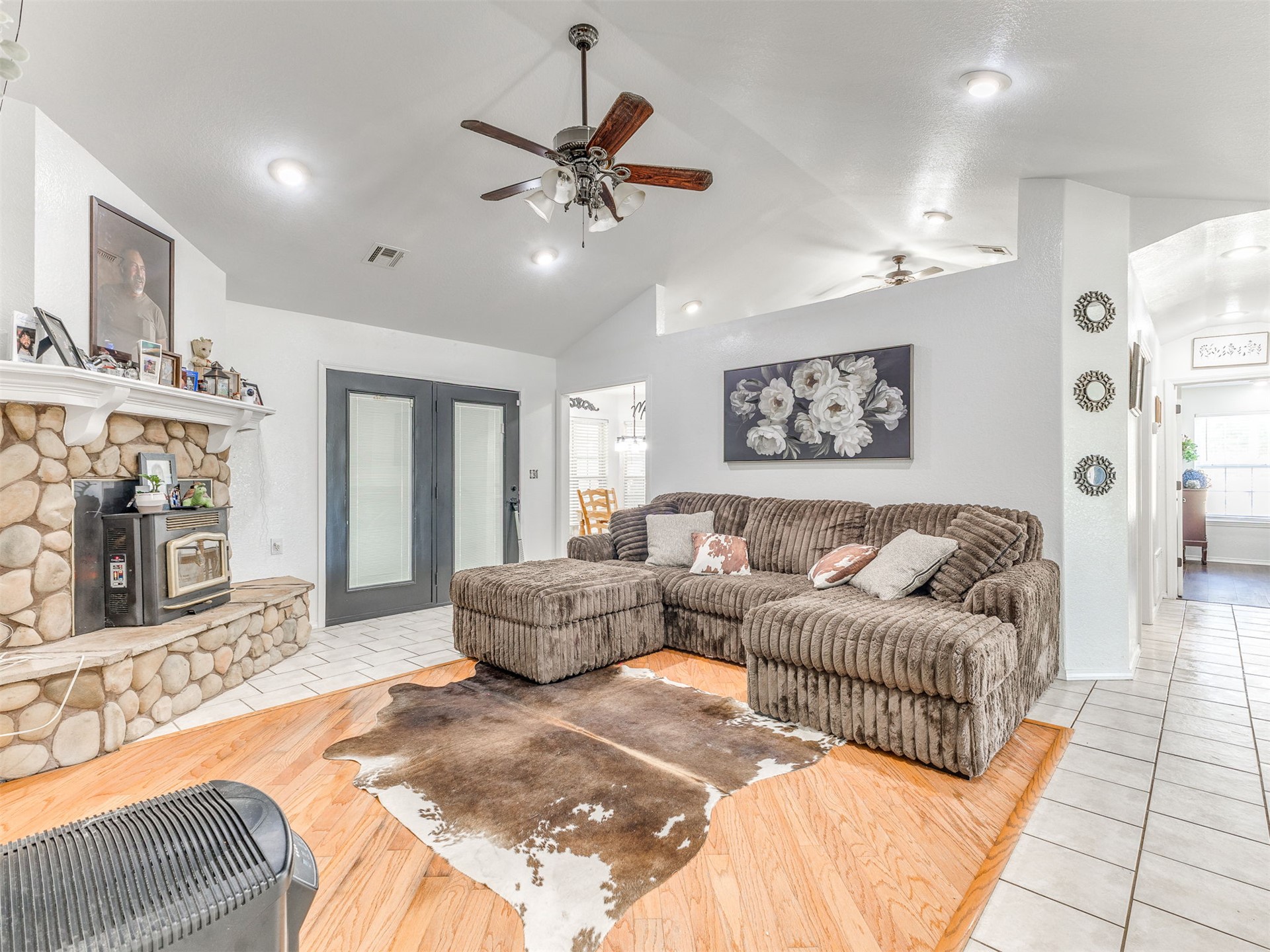14395 E 430 Road Property Photo 16