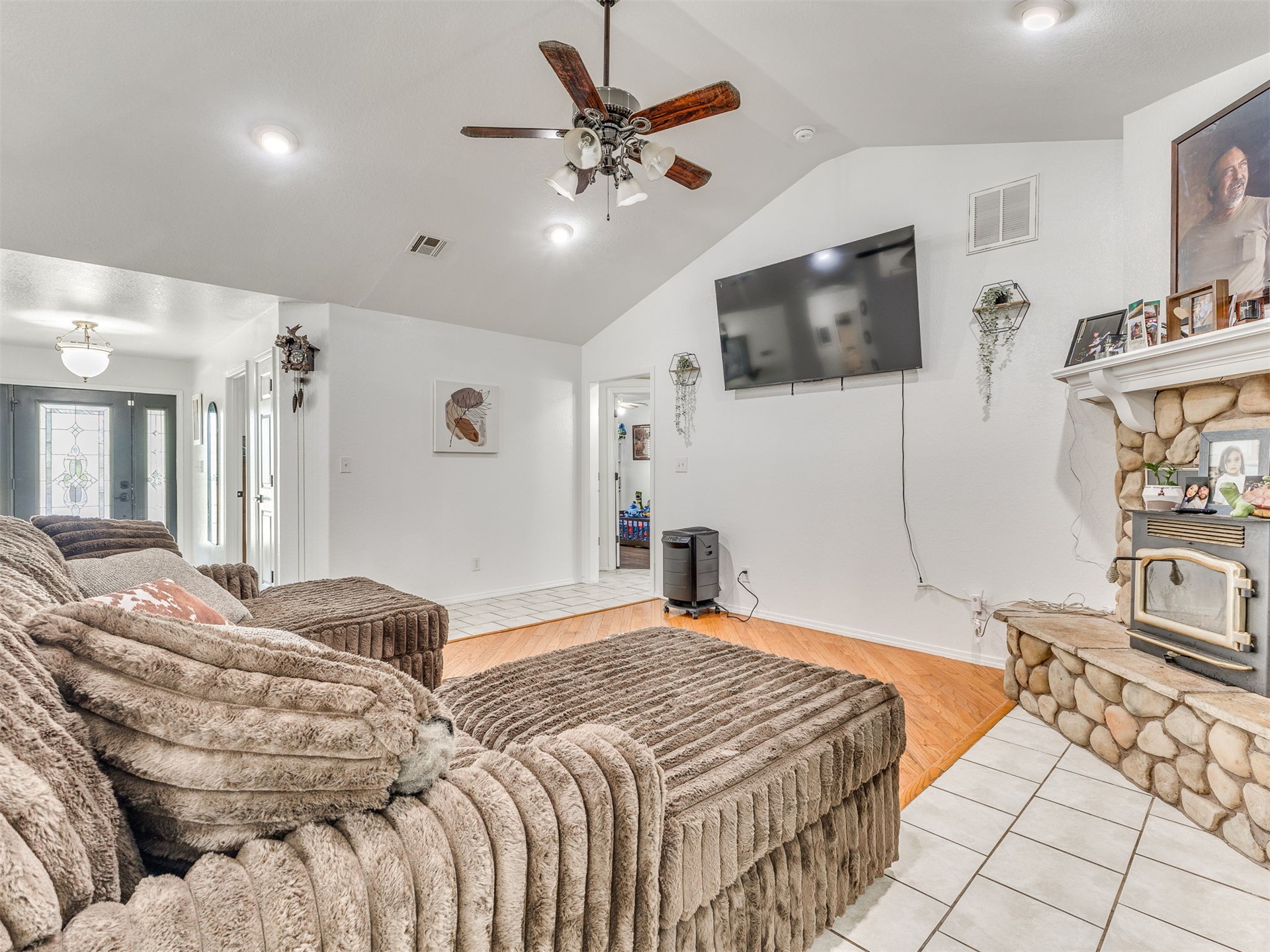 14395 E 430 Road Property Photo 17