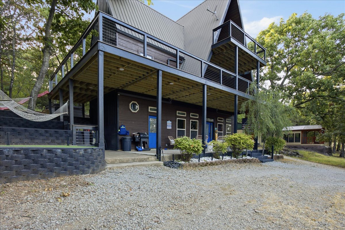 114 N Bk 1860 Road Property Photo 1