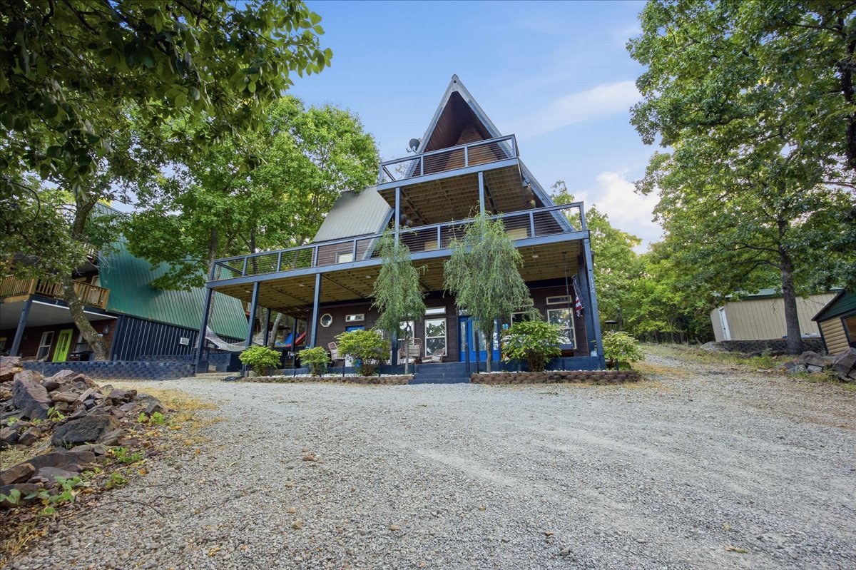 114 N Bk 1860 Road Property Photo 3