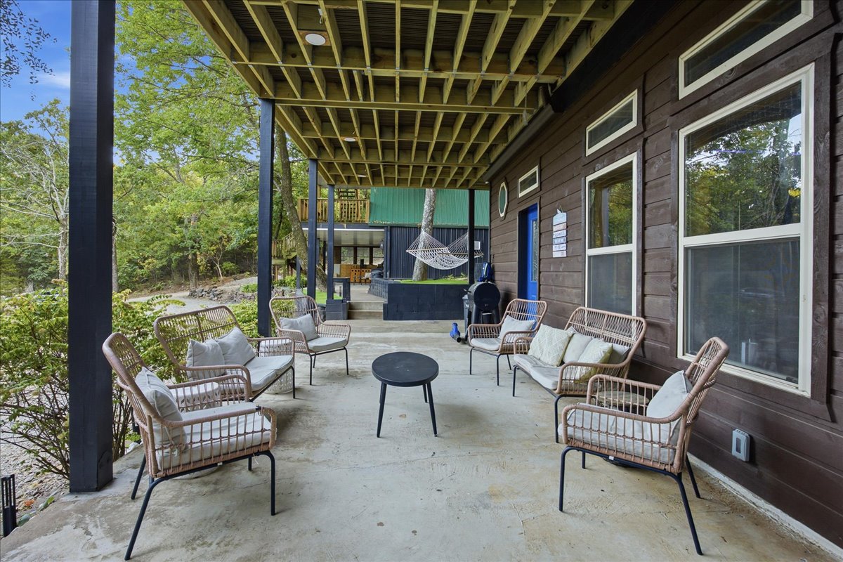 114 N Bk 1860 Road Property Photo 12