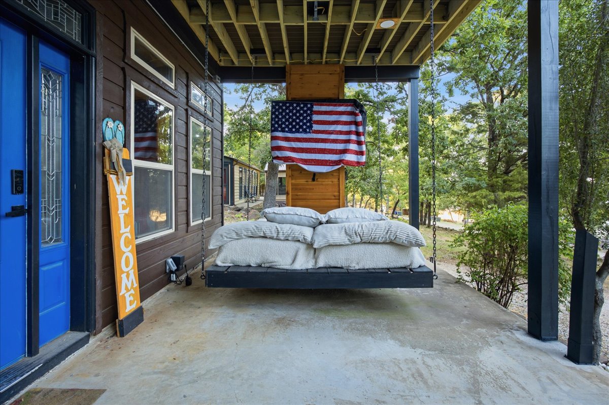 114 N Bk 1860 Road Property Photo 14