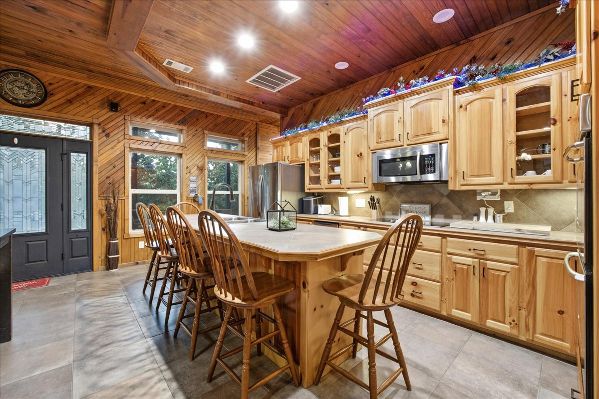114 N Bk 1860 Road Property Photo 20