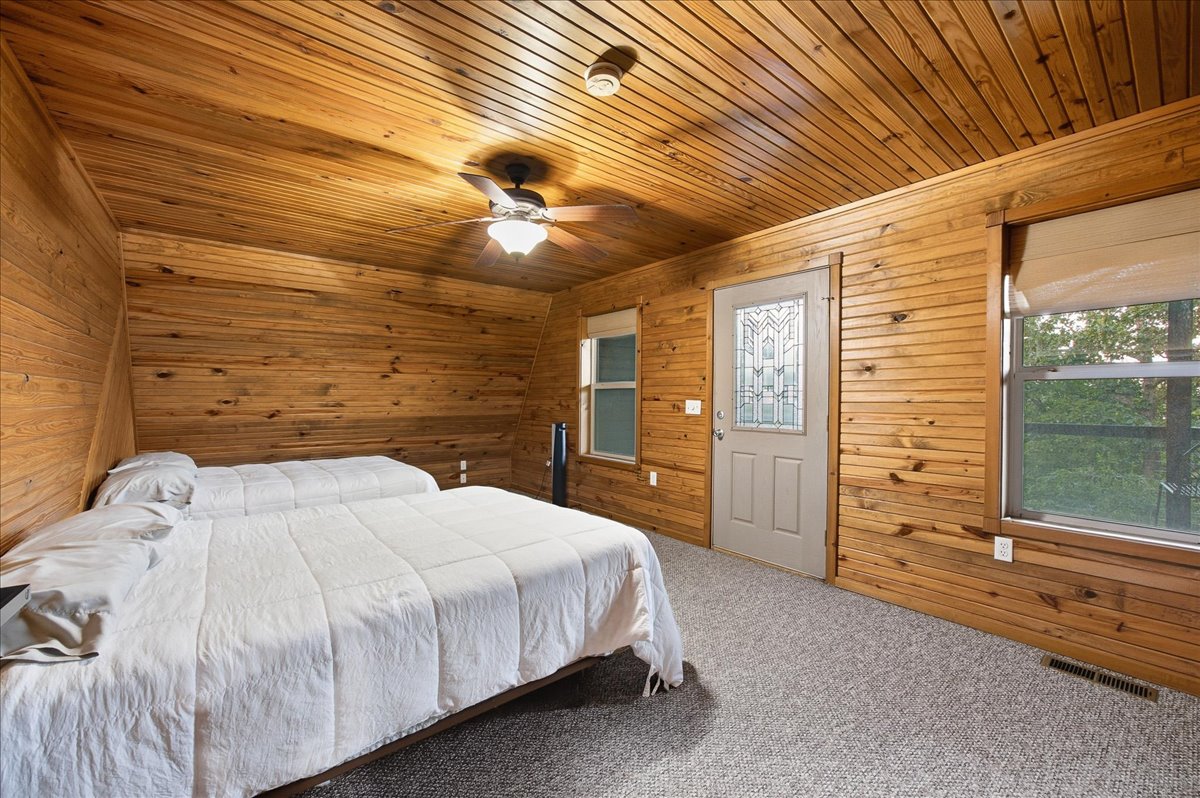 114 N Bk 1860 Road Property Photo 31
