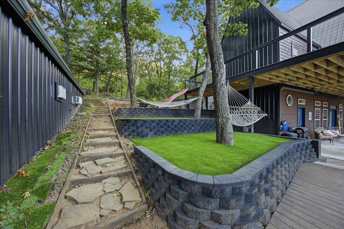 114 N Bk 1860 Road Property Photo 48