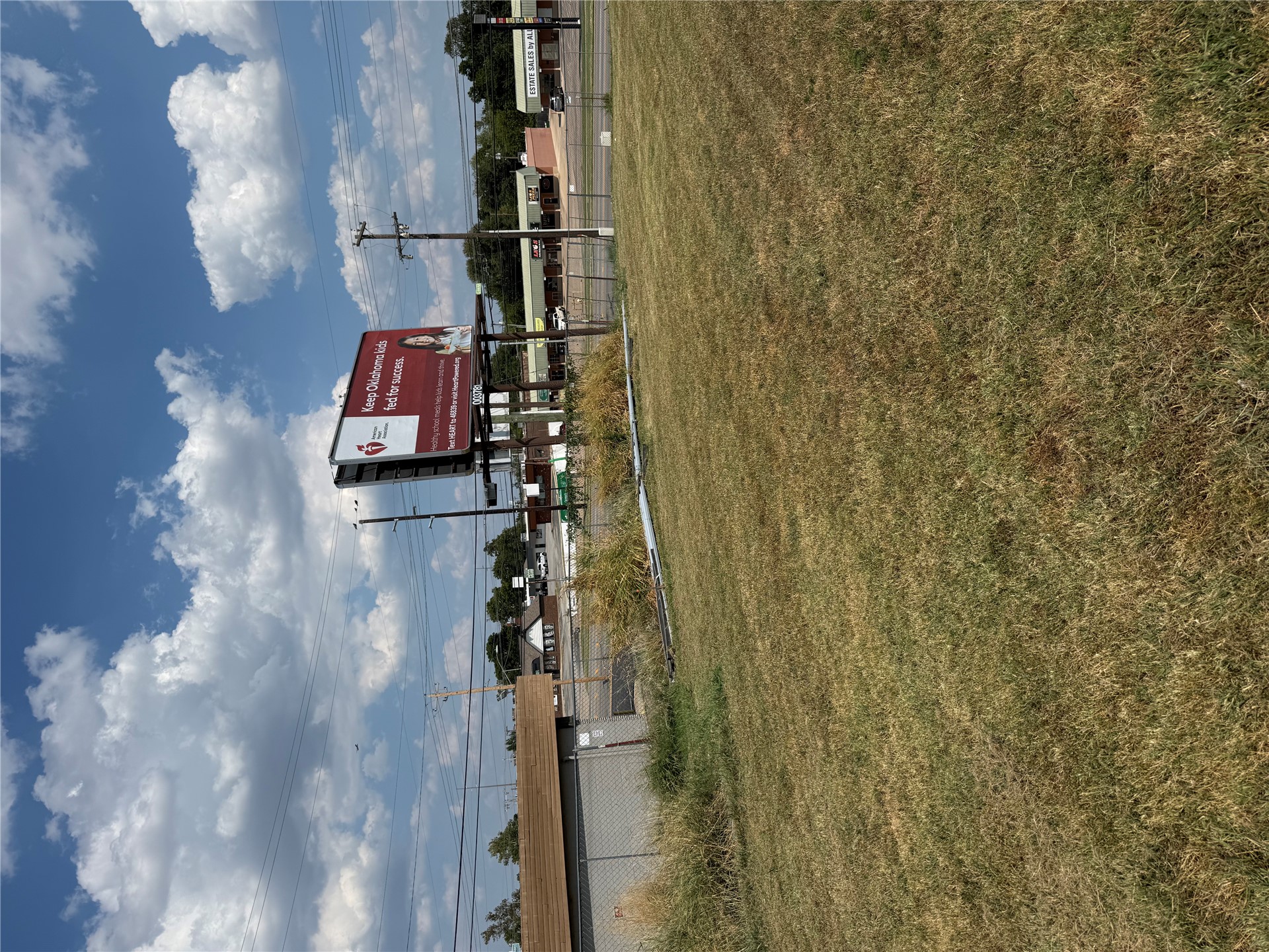 1600 S Sheridan Road Property Photo 7