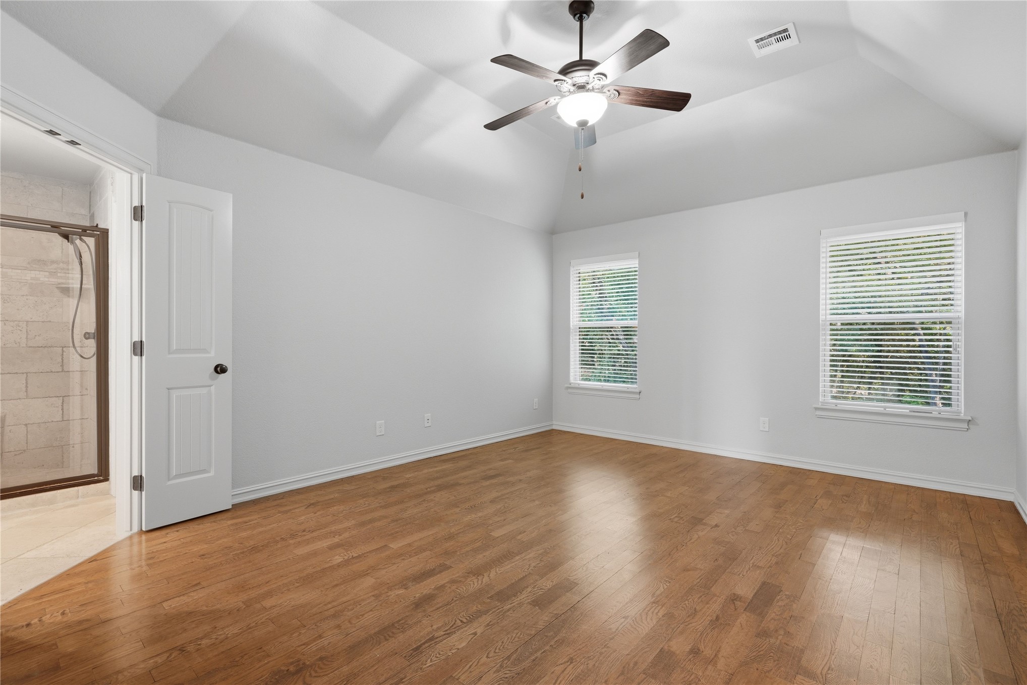 3426 W Edgewater Place Property Photo 12