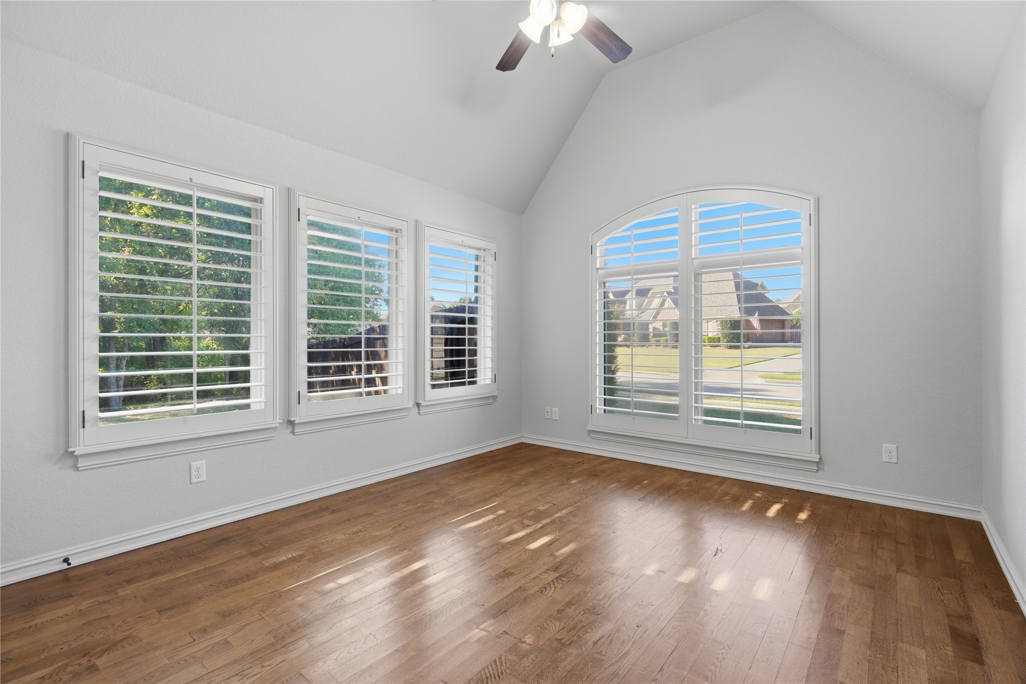 3426 W Edgewater Place Property Photo 18