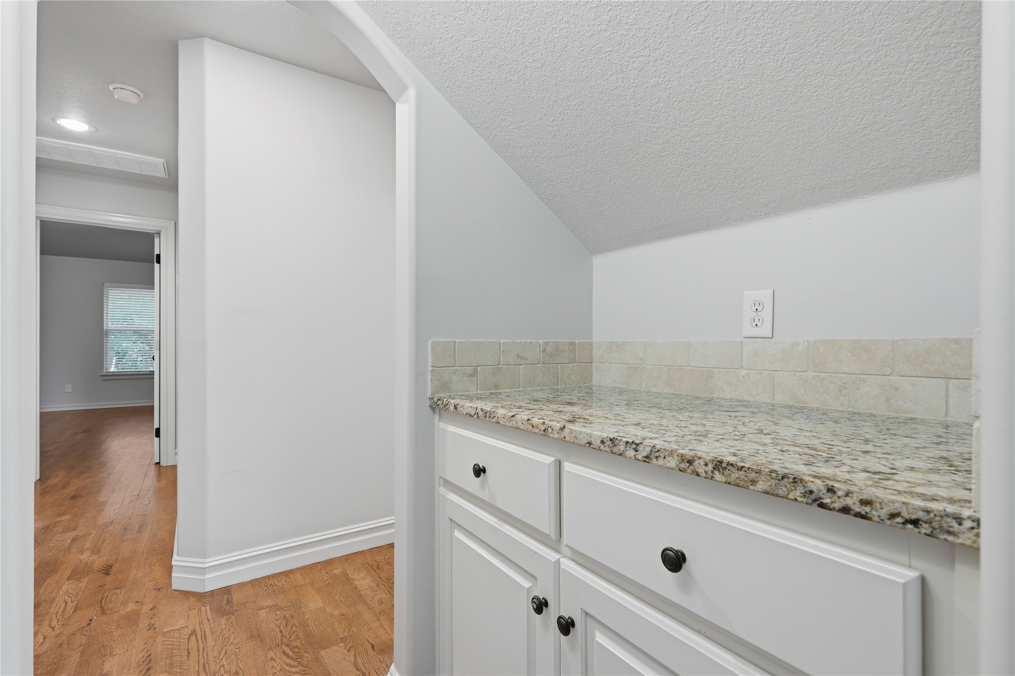 3426 W Edgewater Place Property Photo 24