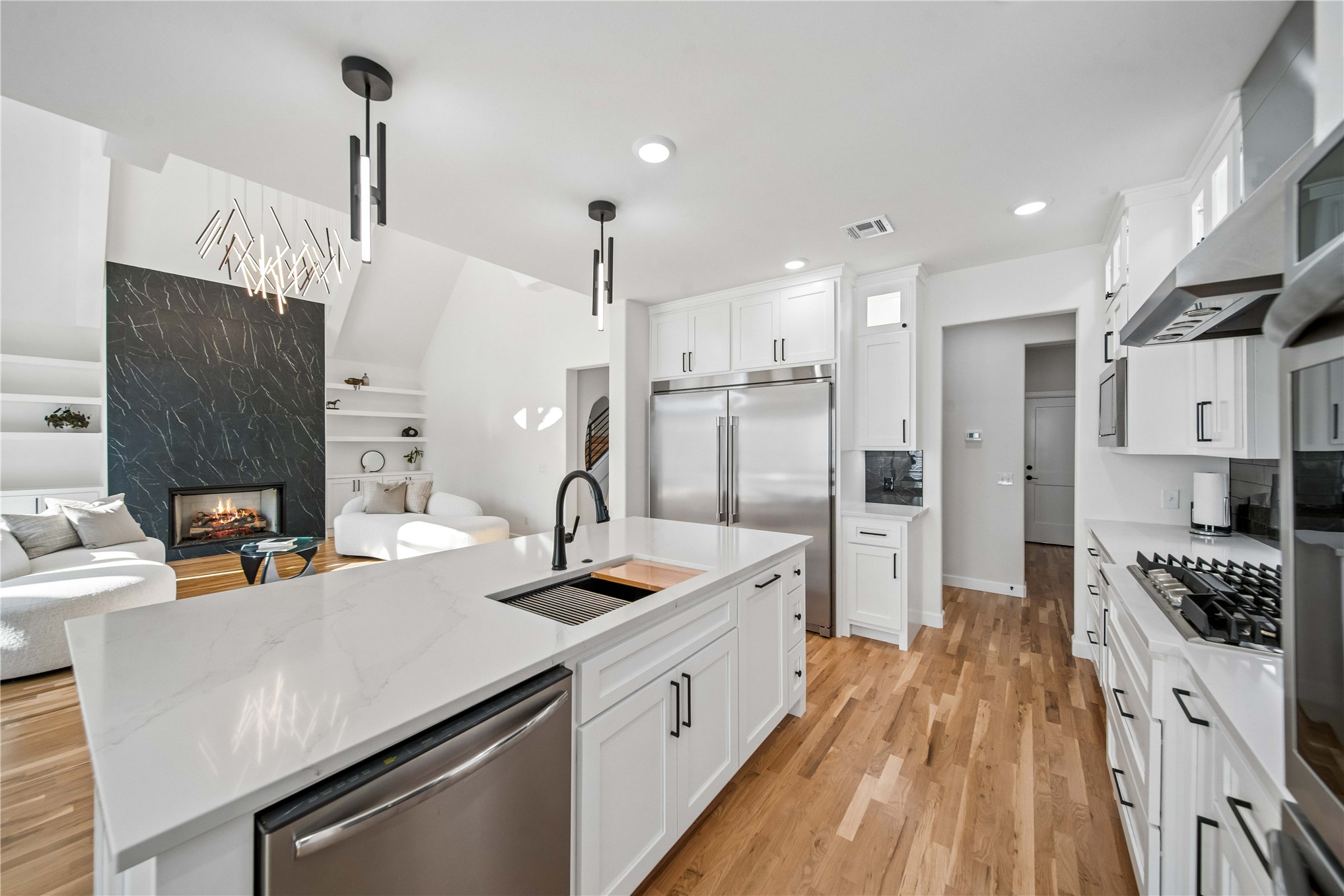 12659 S Fulton Avenue Property Photo 16