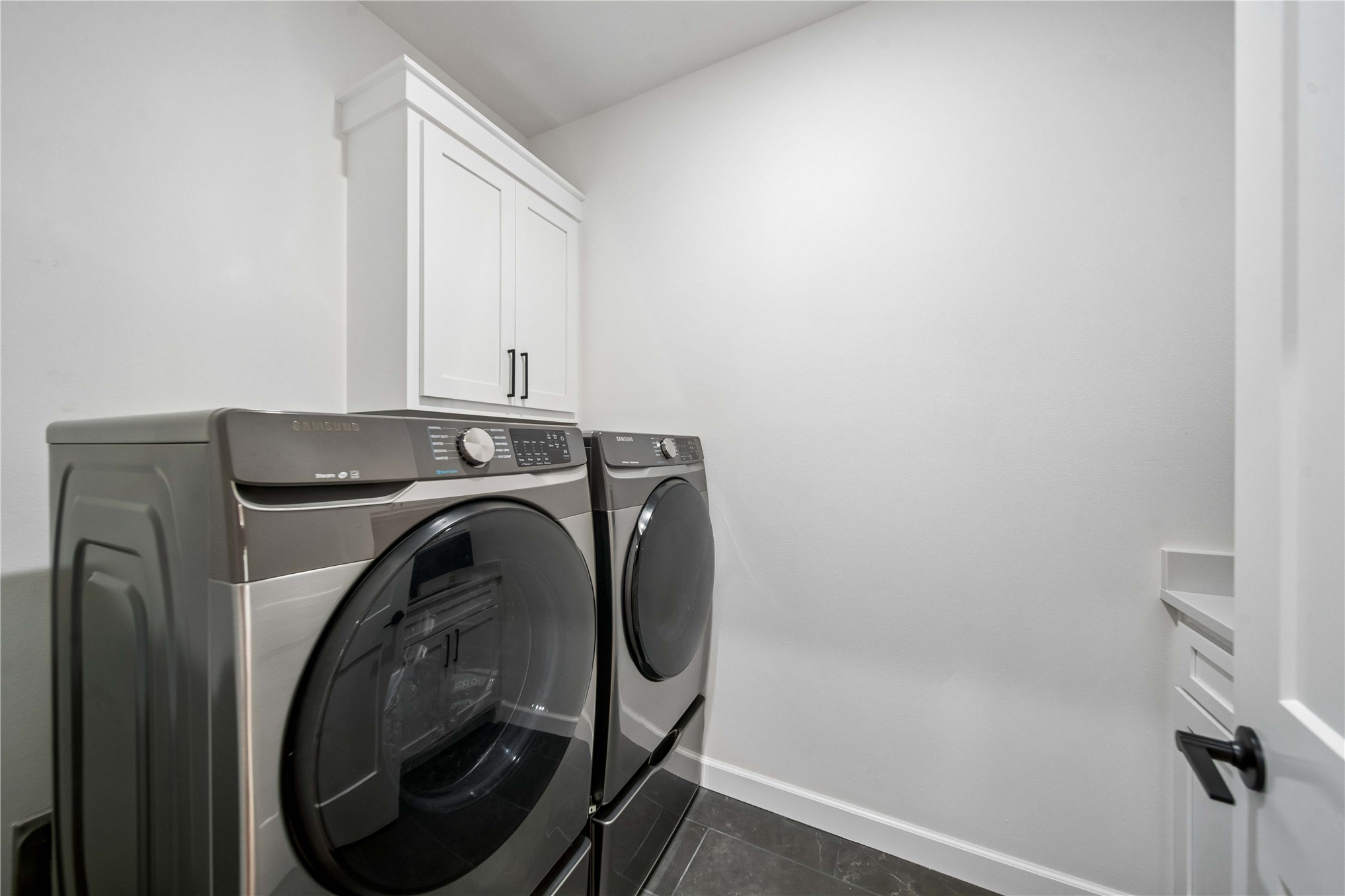 12659 S Fulton Avenue Property Photo 30