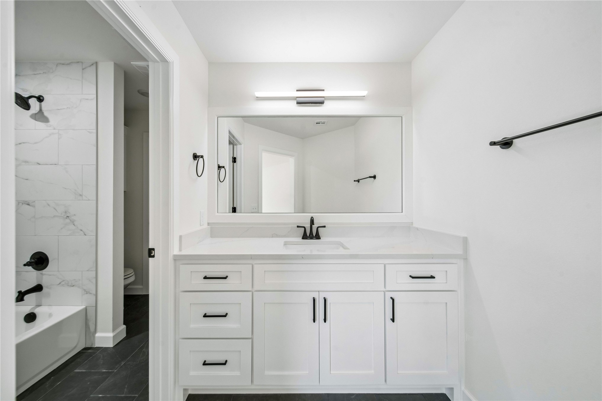 12659 S Fulton Avenue Property Photo 48