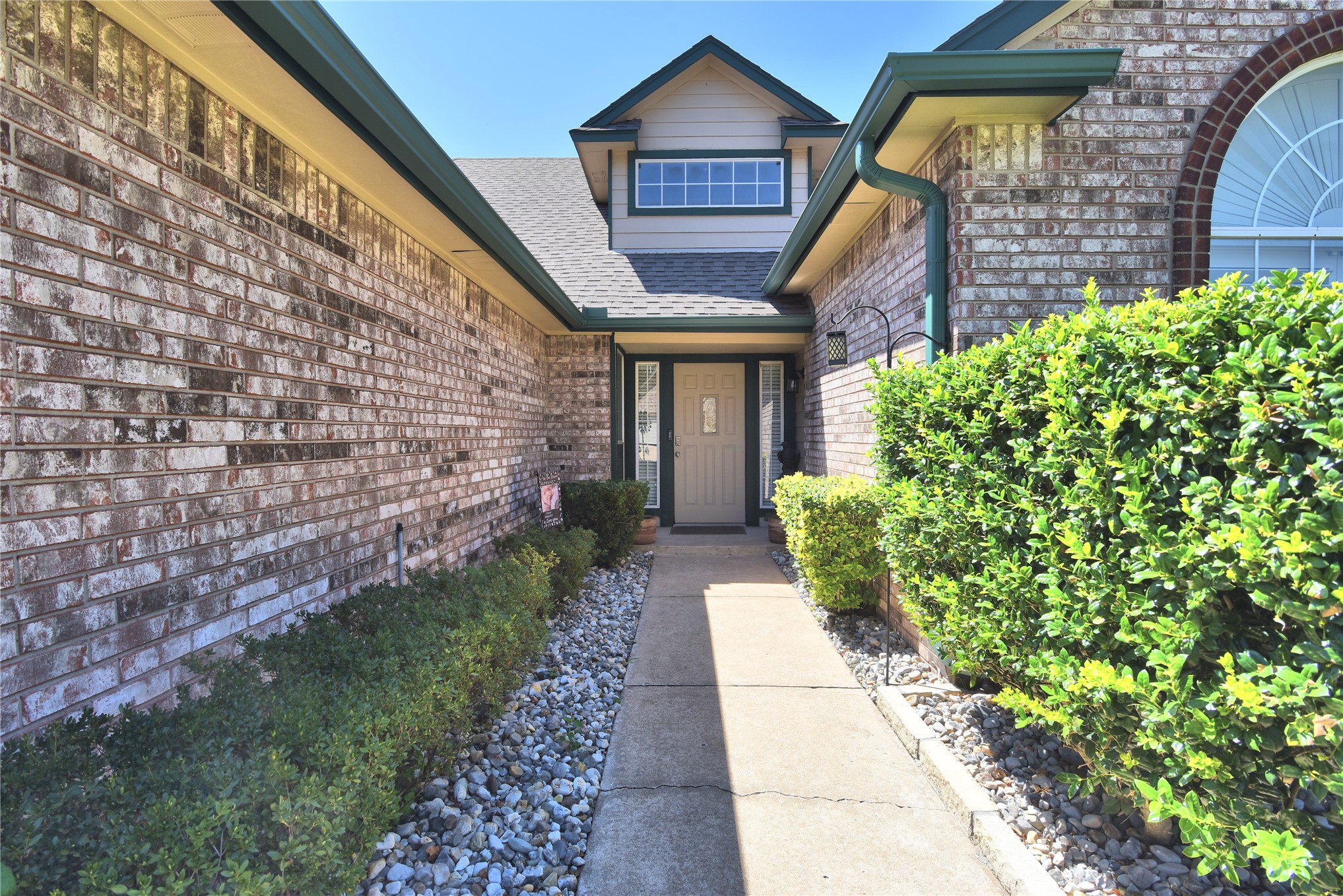 4109 W Nashville Street Property Photo 3