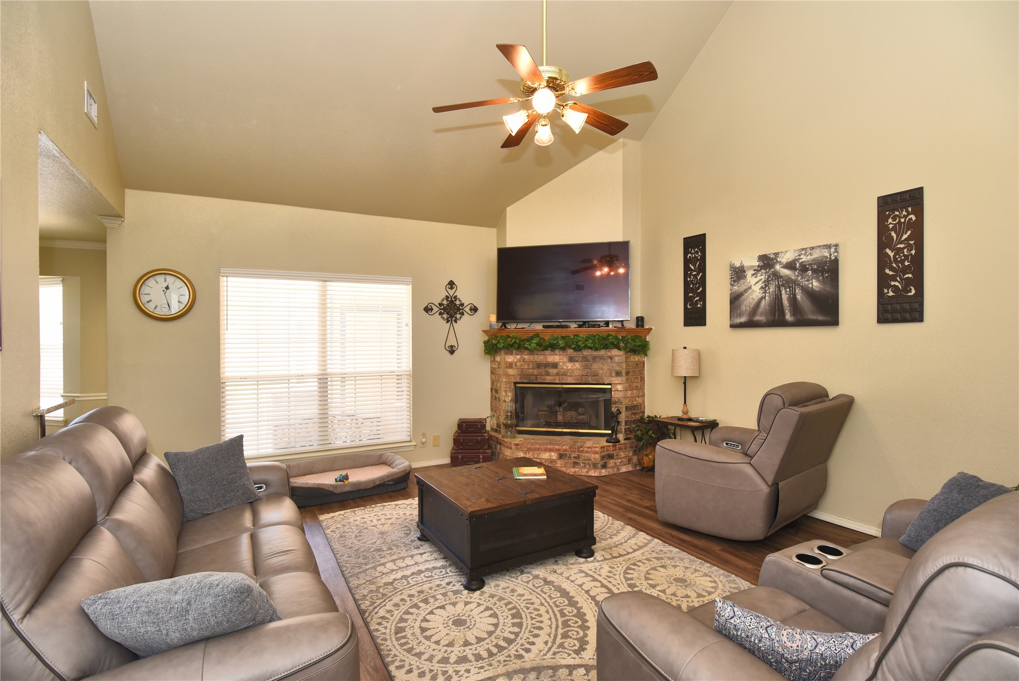 4109 W Nashville Street Property Photo 8
