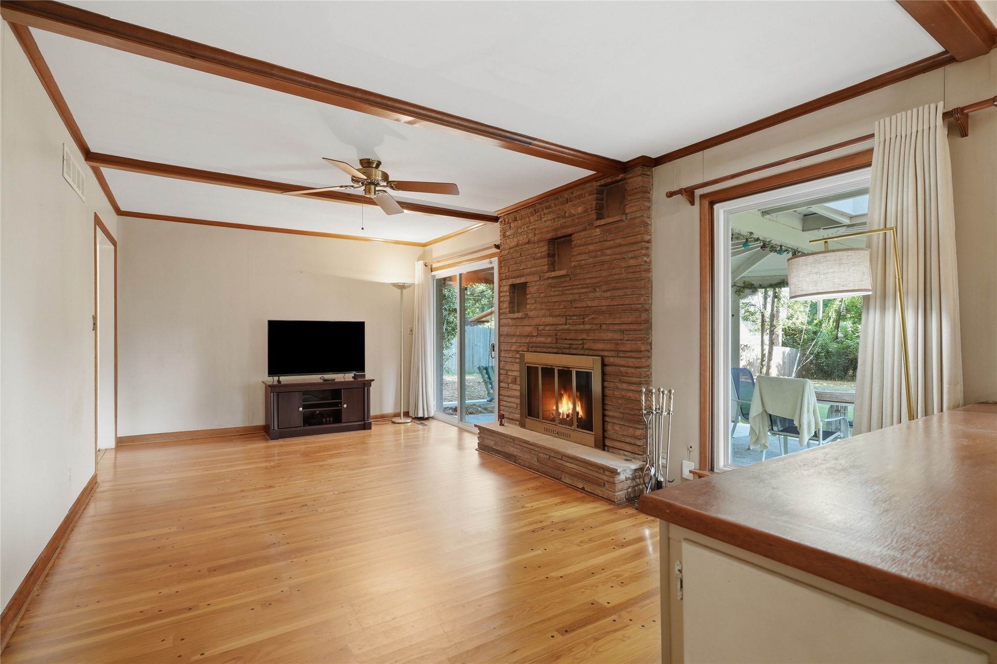 4172 E 44th Street Property Photo 13