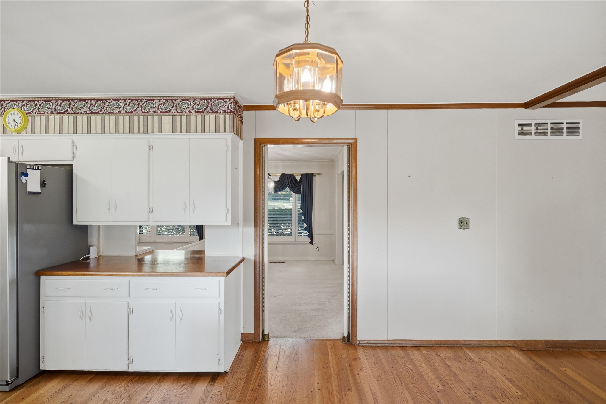 4172 E 44th Street Property Photo 17