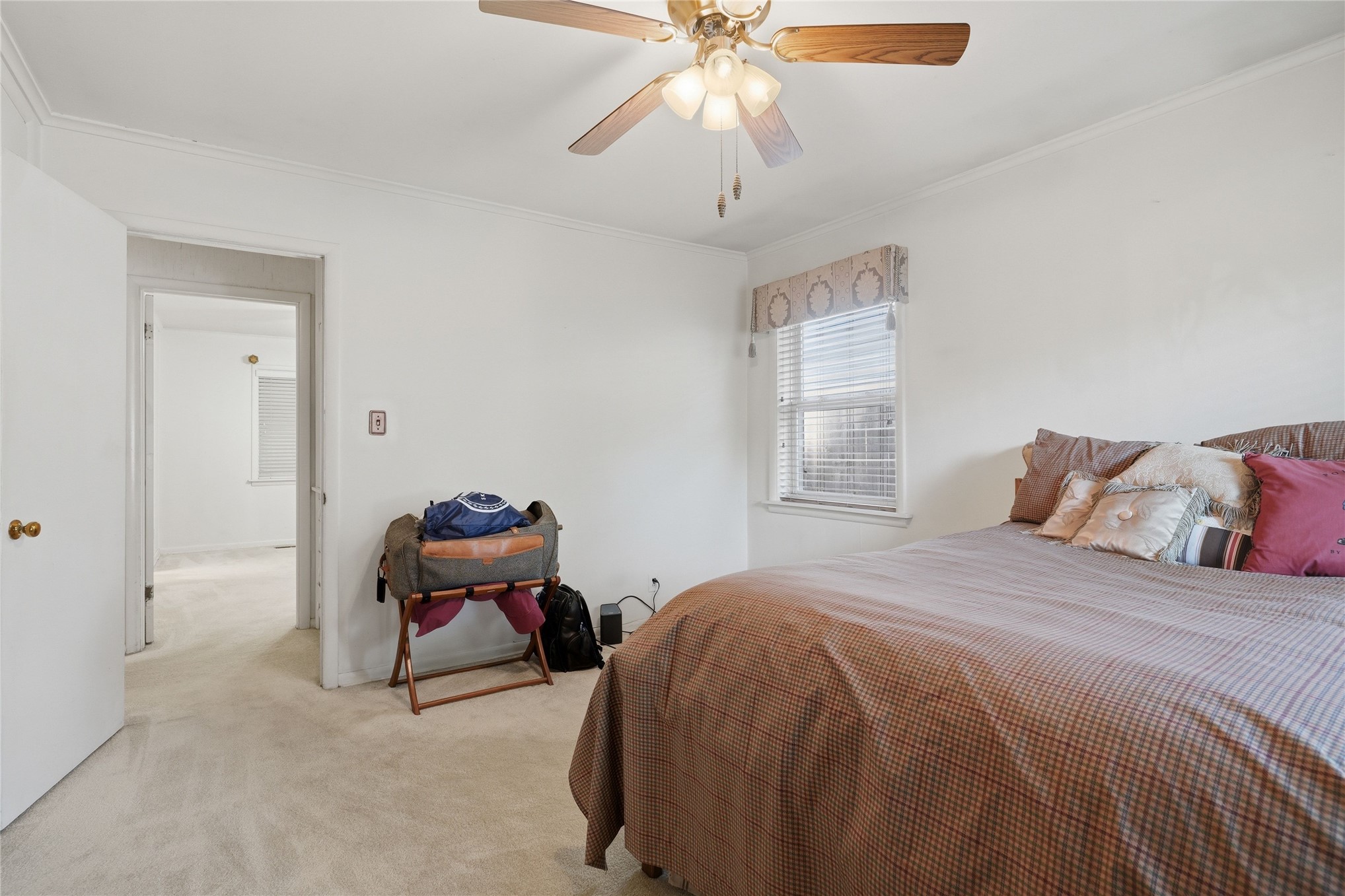 4172 E 44th Street Property Photo 44