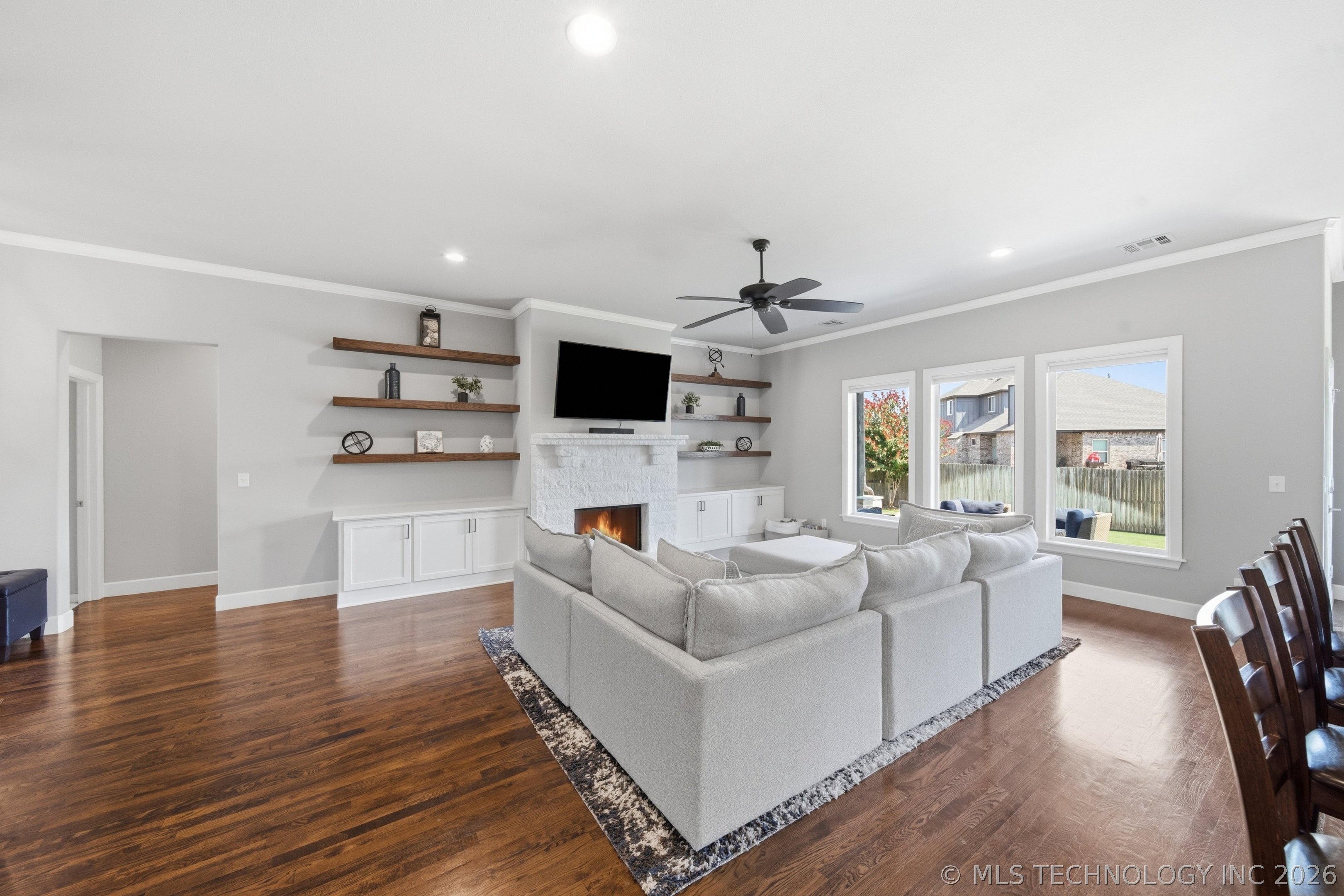12647 S 73rd Place E Property Photo 11