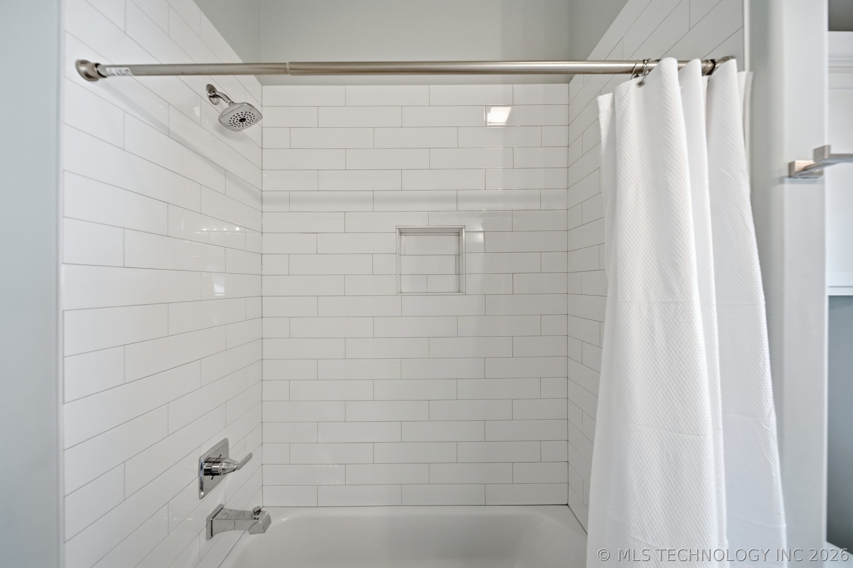 12647 S 73rd Place E Property Photo 34