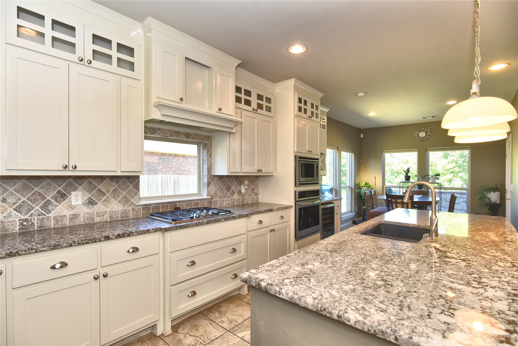 5916 S 13th Street Property Photo 10