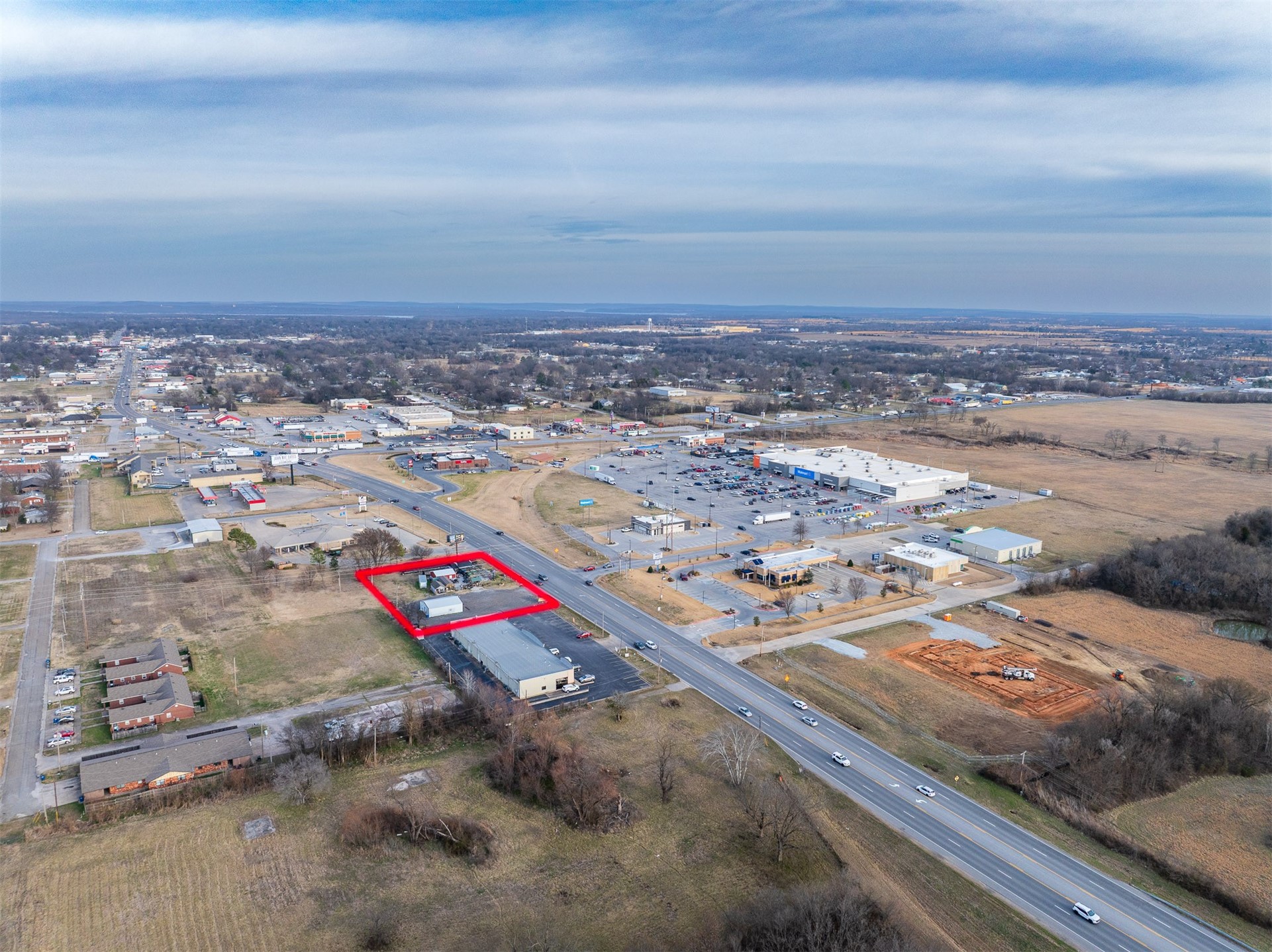 1516 W 51 Highway Property Photo 7