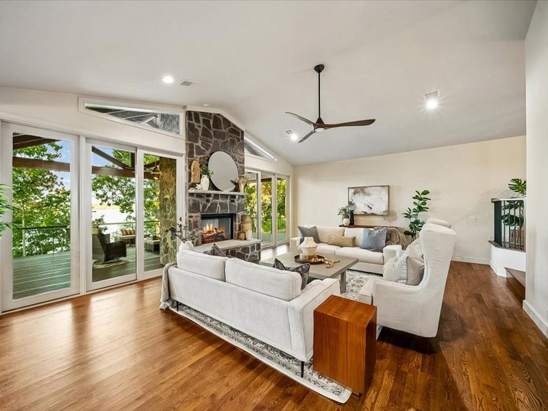138 Sundance Property Photo 9