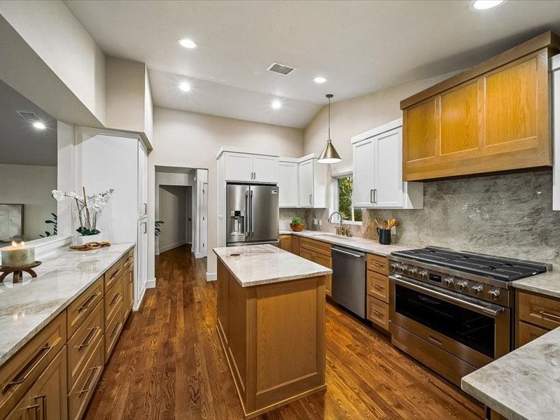 138 Sundance Property Photo 17