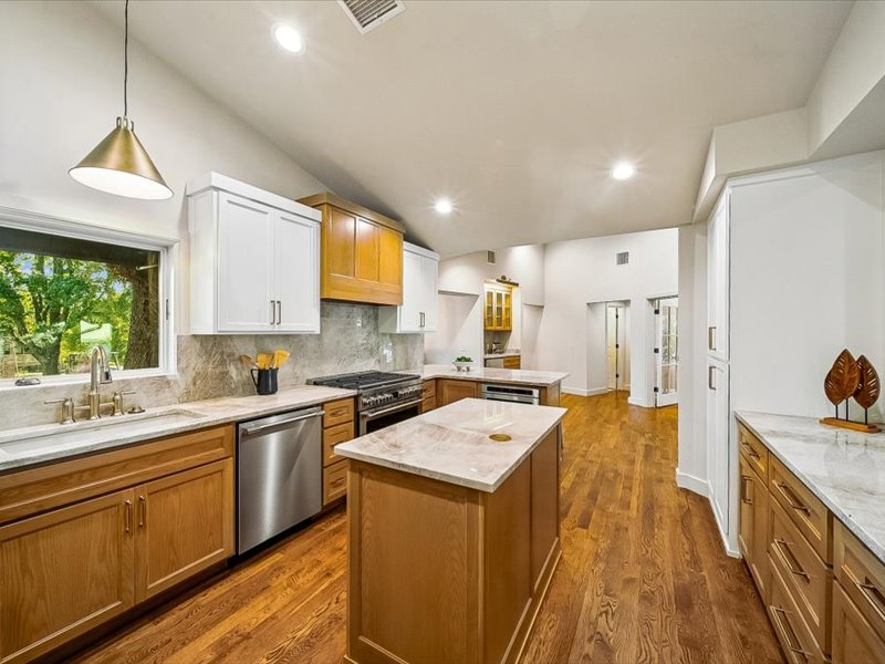 138 Sundance Property Photo 20