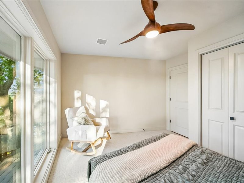 138 Sundance Property Photo 34