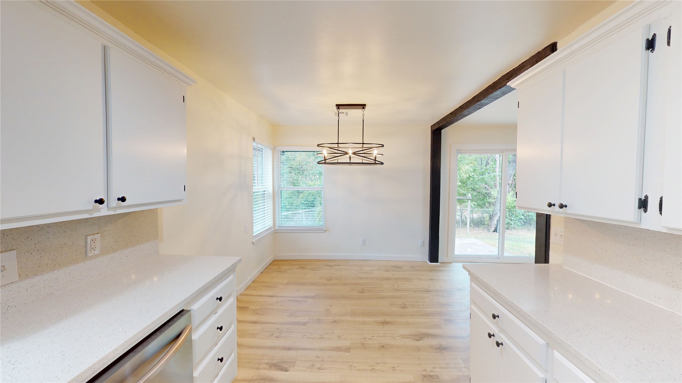 206 N Crownpoint Drive Property Photo 13