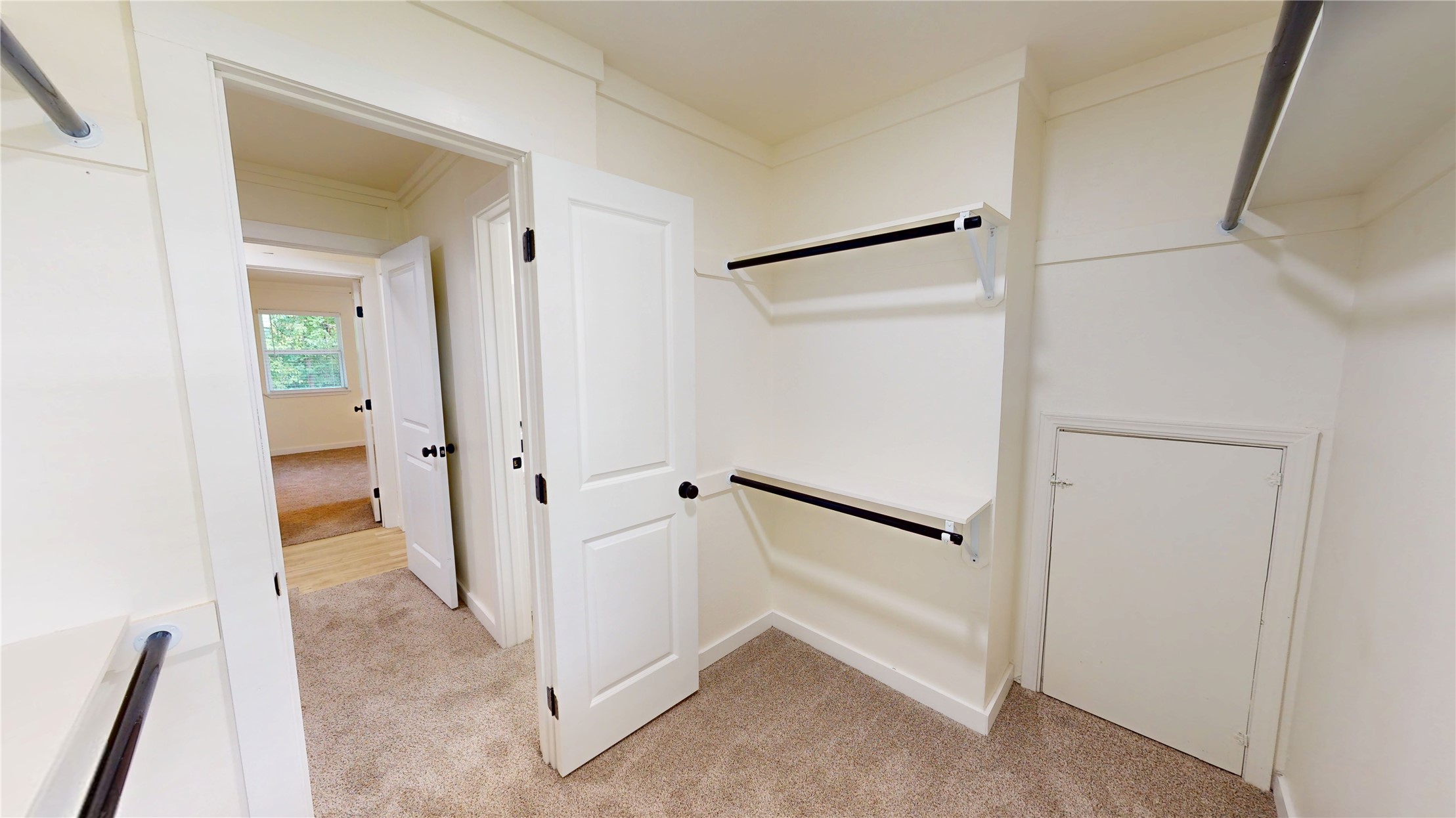 206 N Crownpoint Drive Property Photo 35