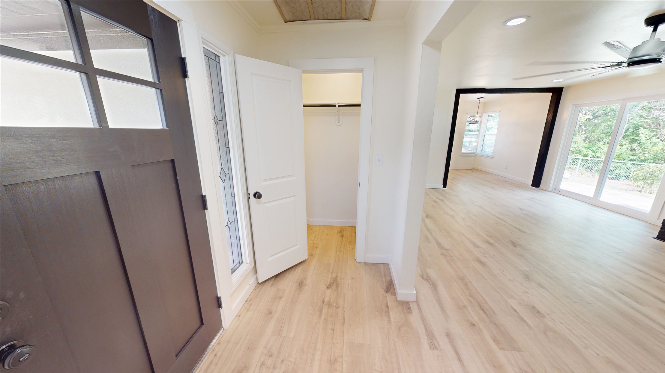206 N Crownpoint Drive Property Photo 41