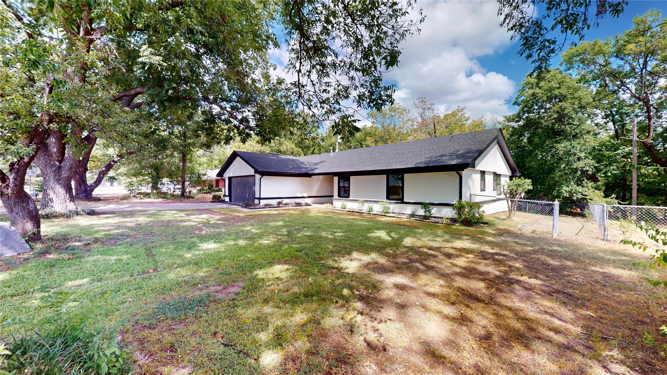 206 N Crownpoint Drive Property Photo 52