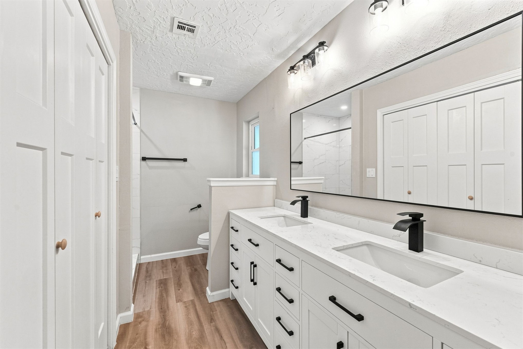 6655 S 67th East Avenue Property Photo 49