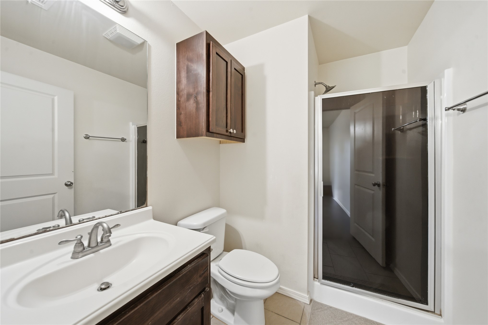 2542 E Archer Street Property Photo 24