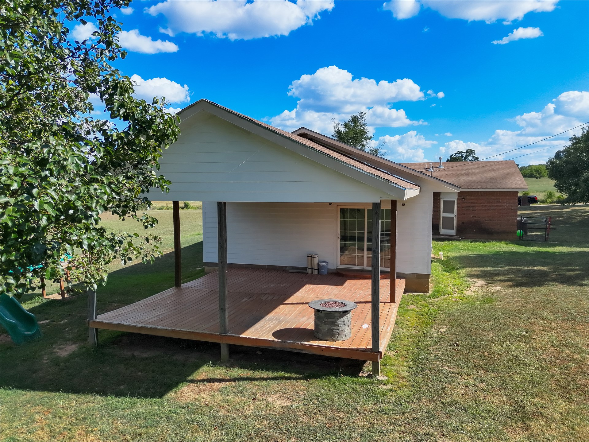81232 S 4775 Property Photo 5