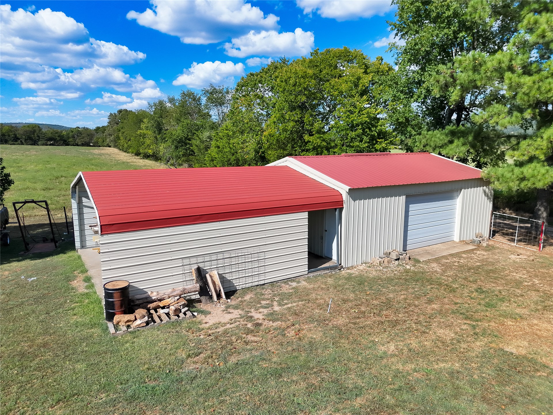 81232 S 4775 Property Photo 6